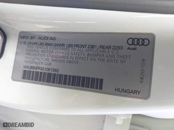 2016 Audi A3 2.0T Premium with VIN WAUB8GFF0G1061582, listed as a IAAI auction lot 41821780 with 94,340 mi miles. Bid and sale history available at carsss.com. Image 9.