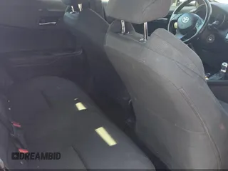 2018 Toyota C-HR XLE z VIN NMTKHMBX7JR014509, wystawiony jako IAAI lot #42375870 z przebiegiem 171 695 mil mil oraz . Historia ofert i sprzedaży dostępna na DreamBid. Obrazek 8.