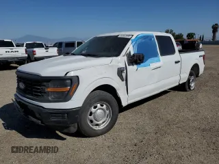 2024 Ford F-150 XL с VIN 1FTFW1L82RKD72487, выставлен на аукционе Copart как лот 50362855 с пробегом 49 021 миль миль и Списание • Salvage title. История ставок и продаж доступна на DreamBid. Изображение 1.
