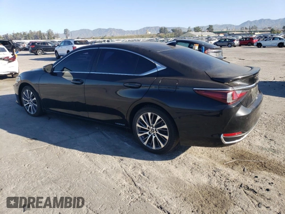 2021 Lexus ES 300h z VIN 58ADA1C12MU012758, wystawiony jako Copart lot #50065485 z przebiegiem 43 605 mil mil oraz Szkoda całkowita • Salvage title. Historia ofert i sprzedaży dostępna na DreamBid. Obrazek 2.