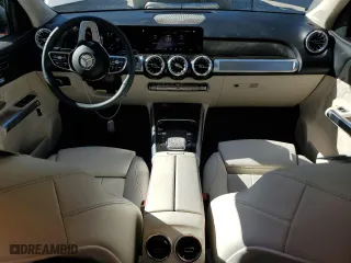 2022 Mercedes-Benz GLB with VIN W1N4M4GB7NW258257, listed as a Copart auction lot 84505304 with 44,438 mi miles and Salvage Title. Bid and sale history available at carsss.com. Image 8.