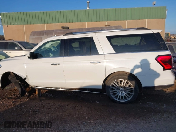2023 Ford Expedition Max Limited with VIN 1FMJK1K87PEA59532, listed as a IAAI auction lot 41076319 with 33,480 mi miles and . Bid and sale history available at DreamBid. Image 14.