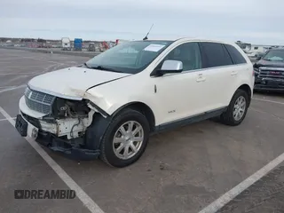 2008 Lincoln MKX with VIN 2LMDU68C48BJ09112, listed as a IAAI auction lot 41814169 with 189,005 mi miles. Bid and sale history available at carsss.com. Image 2.
