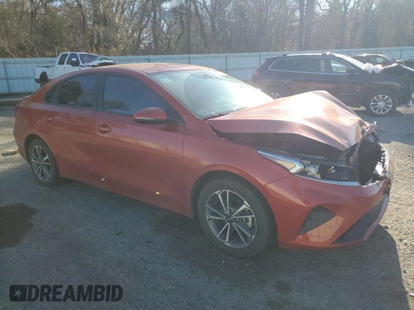 2022 Kia Forte LXS with VIN 3KPF24AD4NE475212, listed as a Copart auction lot 89220095 with 67,681 mi miles and Salvage Title. Bid and sale history available at carsss.com. Image 4.