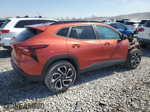 2024 Chevrolet Trax 2RS with VIN KL77LJE22RC226698, listed as a Copart auction lot 50326145 with 5,962 mi miles and Salvage Title. Bid and sale history available at DreamBid. Image 3.