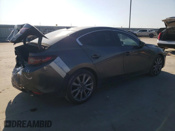 2019 Mazda 3 Preferred with VIN 3MZBPADL8KM110533, listed as a Copart auction lot 52118745 with 92,041 mi miles and Salvage Title. Bid and sale history available at DreamBid. Image 3.