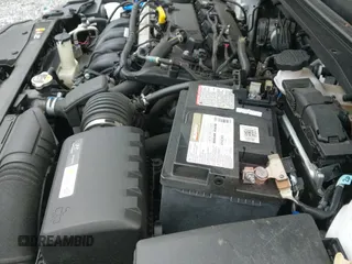 2018 Hyundai Elantra SEL z VIN 5NPD84LF5JH364968, wystawiony jako IAAI lot #42913095 z przebiegiem 54 251 mil mil oraz . Historia ofert i sprzedaży dostępna na DreamBid. Obrazek 19.