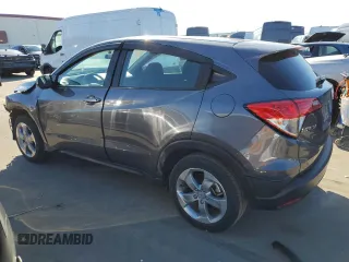 2021 Honda HR-V LX with VIN 3CZRU5H37MM723932, listed as a Copart auction lot 88957455 with 27,644 mi miles and Salvage Title. Bid and sale history available at carsss.com. Image 2.