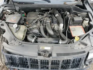 2014 Jeep Grand Cherokee Limited with VIN 1C4RJFBM1EC352484, listed as a Copart auction lot 57983305 with 157,143 mi miles and Salvage title. Bid and sale history available at DreamBid. Image 12.