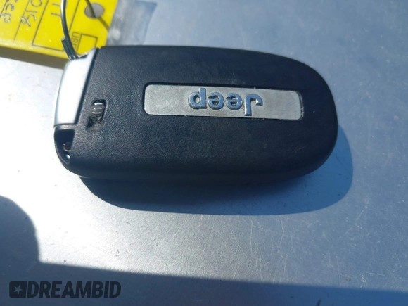 2018 Jeep Grand Cherokee Trailhawk with VIN 1C4RJFLT0JC316172, listed as a IAAI auction lot 42174162 with 81,891 mi miles and . Bid and sale history available at DreamBid. Image 11.