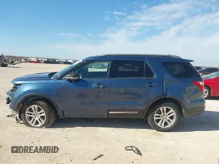 2018 Ford Explorer XLT with VIN 1FM5K8D86JGC41452, listed as a IAAI auction lot 41772061 with 121,192 mi miles and . Bid and sale history available at carsss.com. Image 15.