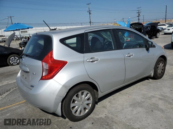 2015 Nissan Note SV z VIN 3N1CE2CPXFL372205, wystawiony jako Copart lot #61229735 z przebiegiem 91 889 mil mil oraz Szkoda całkowita • Salvage title. Historia ofert i sprzedaży dostępna na DreamBid. Obrazek 3.