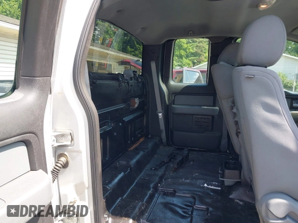 2013 Ford F-150 XL with VIN 1FTFX1EF5DKG43334, listed as a IAAI auction lot 42664129 with 215,465 mi miles and . Bid and sale history available at DreamBid. Image 8.