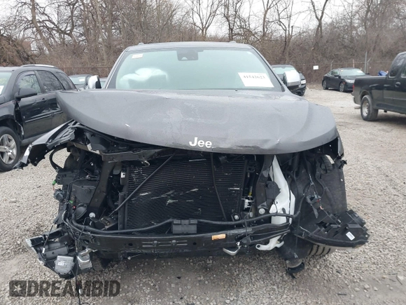 2019 Jeep Grand Cherokee Overland with VIN 1C4RJFCG6KC845761, listed as a IAAI auction lot 41542623 with 11,558 mi miles. Bid and sale history available at carsss.com. Image 13.