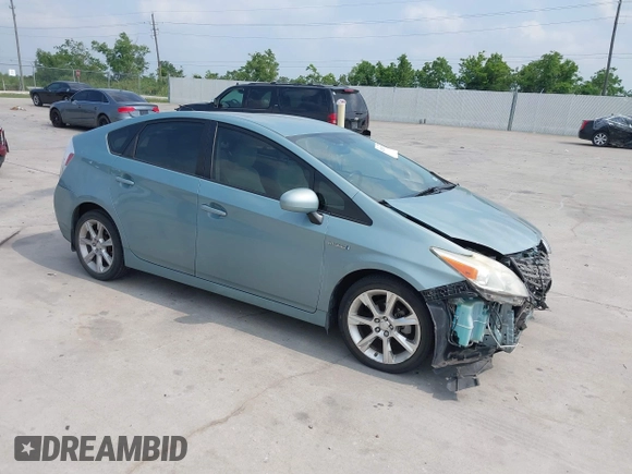 2013 Toyota Prius One z VIN JTDKN3DU9D5688761, wystawiony jako IAAI lot #42321117 z przebiegiem 176 532 mil mil oraz . Historia ofert i sprzedaży dostępna na DreamBid. Obrazek 1.