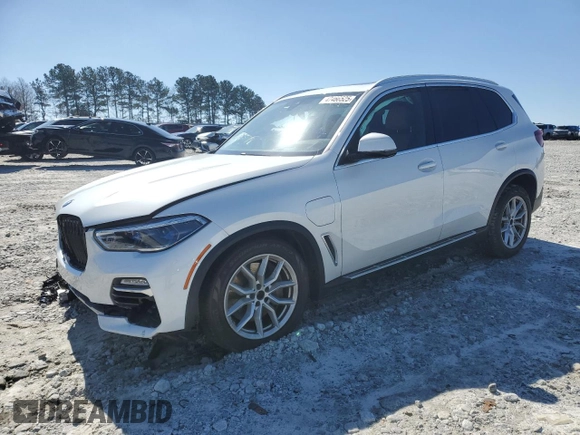 2021 BMW X5 xDrive45e with VIN 5UXTA6C04M9G55404, listed as a Copart auction lot 47466525 with 0 mi miles and Salvage Title. Bid and sale history available at carsss.com. Image 1.
