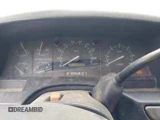 1995 Ford F-150 z VIN 1FTEX14H6SKC19656, wystawiony jako IAAI lot #42289301 z przebiegiem Nie podano mil oraz . Historia ofert i sprzedaży dostępna na DreamBid. Obrazek 7.