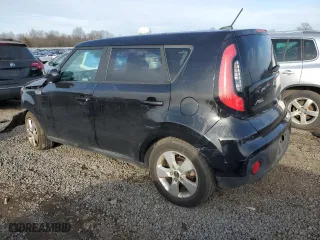 2019 Kia Soul with VIN KNDJN2A25K7917883, listed as a Copart auction lot 44585855 with 97,765 mi miles and Salvage Title. Bid and sale history available at carsss.com. Image 2.