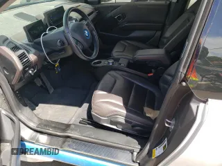 2017 BMW i3 with VIN WBY1Z8C3XHV893046, listed as a Copart auction lot 62834033 with 5,549 mi miles. Bid and sale history available at carsss.com. Image 7.