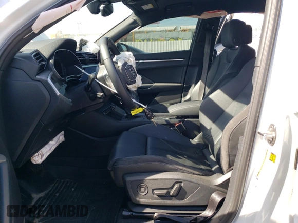 2023 Audi Q3 with VIN WA1DEDF31P1019148, listed as a Copart auction lot 61859284 with 28,560 mi miles and Clean title. Bid and sale history available at DreamBid. Image 7.