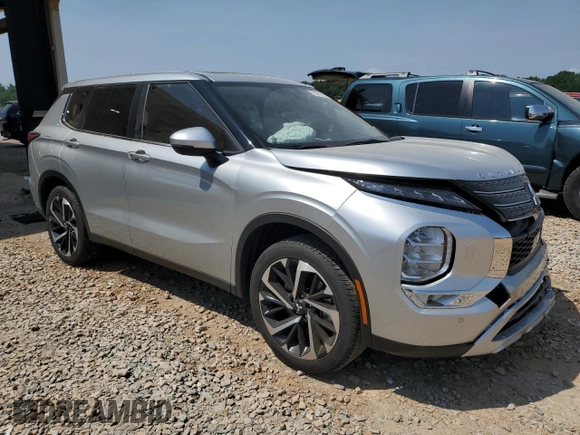 2024 Mitsubishi Outlander SE z VIN JA4J4VA80RZ074578, wystawiony jako Copart lot #55181295 z przebiegiem 8 151 mil mil oraz Szkoda całkowita • Salvage title. Historia ofert i sprzedaży dostępna na DreamBid. Obrazek 4.