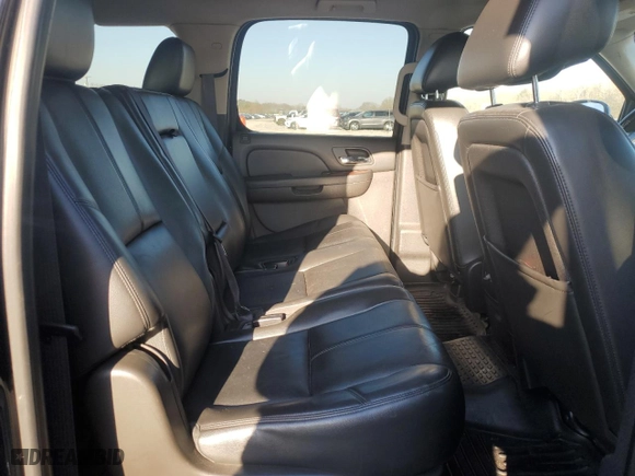 2013 Chevrolet Suburban LT with VIN 1GNSKJE73DR300736, listed as a Copart auction lot 48717835 with 216,599 mi miles and Salvage Title. Bid and sale history available at carsss.com. Image 11.