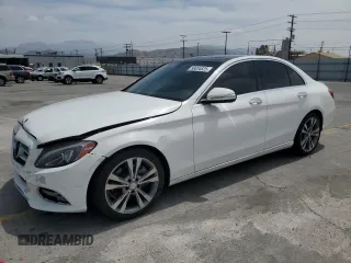 2015 Mercedes-Benz C 300 z VIN 55SWF4JB9FU086269, wystawiony jako Copart lot #56034825 z przebiegiem 112 520 mil mil oraz Szkoda całkowita • Salvage title. Historia ofert i sprzedaży dostępna na DreamBid. Obrazek 1.