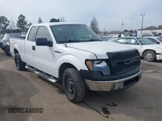 2011 Ford F-150 XL with VIN 1FTEX1CM9BKD22729, listed as a IAAI auction lot 41411916 with 193,466 mi miles. Bid and sale history available at carsss.com. Image 12.