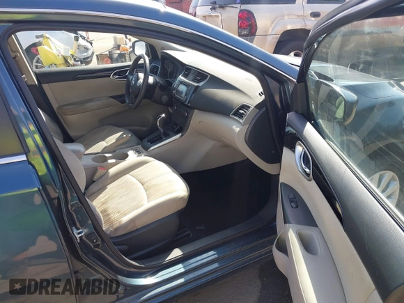 2017 Nissan Sentra S z VIN 3N1AB7AP3HY240179, wystawiony jako IAAI lot #42391806 z przebiegiem 91 939 mil mil oraz . Historia ofert i sprzedaży dostępna na DreamBid. Obrazek 5.