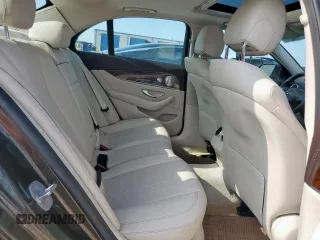 2018 Mercedes-Benz E 300 with VIN WDDZF4JB3JA312599, listed as a Copart auction lot 60413375 with Not provided miles and Salvage title. Bid and sale history available at DreamBid. Image 10.