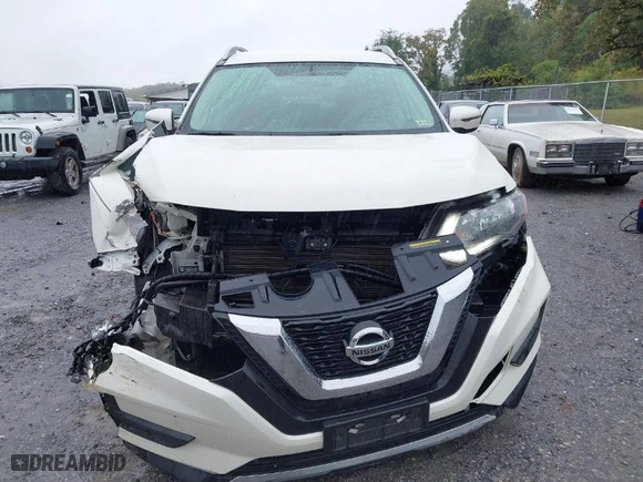 2017 Nissan Rogue S with VIN JN8AT2MV0HW264796, listed as a IAAI auction lot 40364876 with 111,959 mi miles. Bid and sale history available at carsss.com. Image 13.