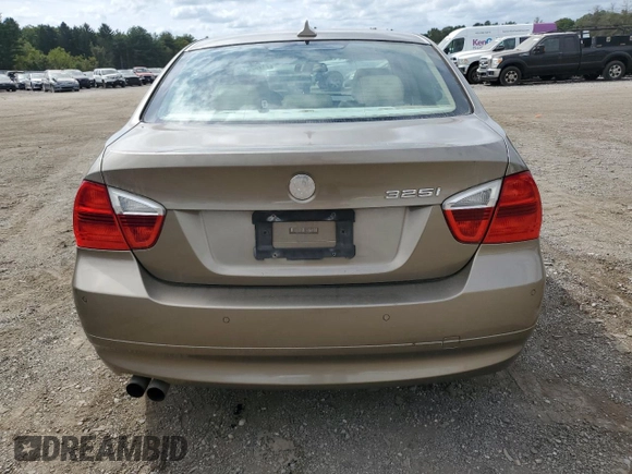 2006 BMW 3 Series 325i with VIN WBAVB17596NK38378, listed as a Copart auction lot 71792814 with 112,745 mi miles and Salvage Title. Bid and sale history available at carsss.com. Image 6.