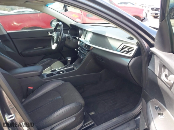 2019 Kia Optima S with VIN 5XXGT4L33KG378382, listed as a IAAI auction lot 41824192 with 114,649 mi miles. Bid and sale history available at carsss.com. Image 5.