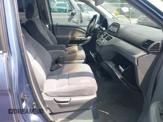 2006 Honda Odyssey EX z VIN 5FNRL38476B120251, wystawiony jako IAAI lot #42128586 z przebiegiem 171 372 mil mil oraz . Historia ofert i sprzedaży dostępna na DreamBid. Obrazek 5.