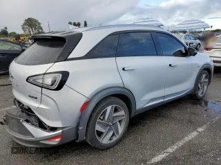2019 Hyundai NEXO Limited z VIN KM8J84A60KU000708, wystawiony jako Copart lot #48310065 z przebiegiem 26 702 mil mil oraz Szkoda całkowita • Salvage title. Historia ofert i sprzedaży dostępna na DreamBid. Obrazek 3.
