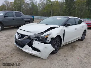 2017 Nissan Maxima SR with VIN 1N4AA6AP7HC425022, listed as a IAAI auction lot 41909028 with 72,371 mi miles. Bid and sale history available at carsss.com. Image 6.