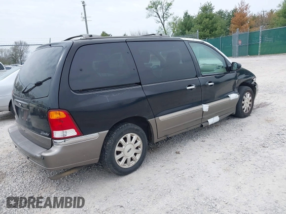 2001 Ford Windstar LTD with VIN 2FMDA58451BB03770, listed as a IAAI auction lot 42019738 with 209,452 mi miles and . Bid and sale history available at carsss.com. Image 4.