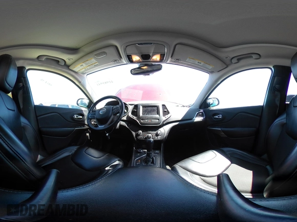 2019 Jeep Cherokee Latitude Plus with VIN 1C4PJMLB5KD257070, listed as a IAAI auction lot 41985941 with 83,079 mi miles. Bid and sale history available at carsss.com. Image 18.