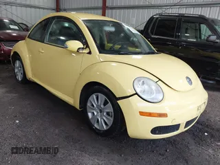 2009 Volkswagen Beetle S with VIN 3VWPW31C59M518927, listed as a IAAI auction lot 42126615 with 147,438 mi miles and . Bid and sale history available at DreamBid. Image 1.