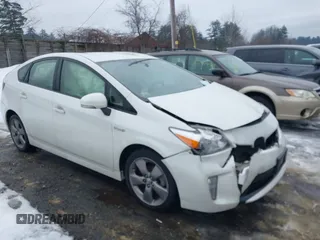 2015 Toyota Prius Four with VIN JTDKN3DU2F0427746, listed as a IAAI auction lot 38409552 with 167,382 mi miles. Bid and sale history available at carsss.com. Image 1.