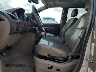 2012 Chrysler Town & Country Touring L with VIN 2C4RC1CG7CR362673, listed as a Copart auction lot 55840535 with 215,496 mi miles and Clean Title. Bid and sale history available at DreamBid. Image 7.