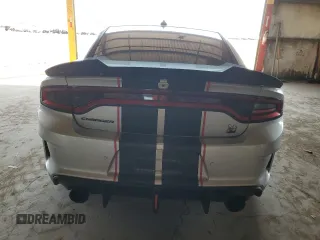 2020 Dodge Charger Scat Pack Widebody z VIN 2C3CDXGJ6LH185703, wystawiony jako Copart lot #52411985 z przebiegiem 47 136 mil mil oraz Szkoda całkowita • Salvage title. Historia ofert i sprzedaży dostępna na DreamBid. Obrazek 6.