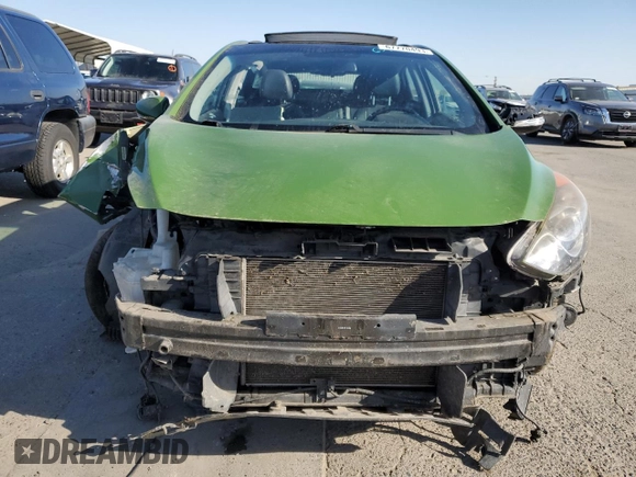2013 Hyundai Elantra GT with VIN KMHD35LE5DU040453, listed as a Copart auction lot 67770493 with 72,432 mi miles and Salvage Title. Bid and sale history available at carsss.com. Image 5.