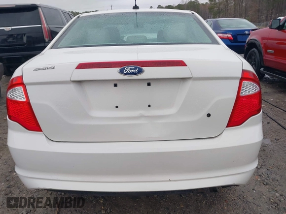 2011 Ford Fusion S with VIN 3FAHP0GAXBR337460, listed as a IAAI auction lot 41727079 with 247,696 mi miles. Bid and sale history available at carsss.com. Image 17.