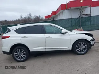 2019 Acura RDX Technology с VIN 5J8TC2H54KL003602, выставлен на аукционе IAAI как лот 41778587 с пробегом 122 031 миль миль и . История ставок и продаж доступна на DreamBid. Изображение 14.