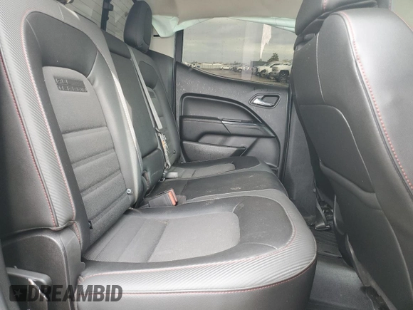 2019 GMC Canyon 4WD All Terrain z VIN 1GTG6FEN3K1147169, wystawiony jako Copart lot #45369545 z przebiegiem 101 805 mil mil oraz Czysty tytuł • Clean title. Historia ofert i sprzedaży dostępna na DreamBid. Obrazek 10.