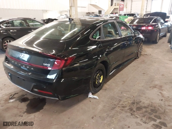 2022 Hyundai Sonata Hybrid Limited with VIN KMHL54JJ5NA038088, listed as a IAAI auction lot 41627163 with 19,977 mi miles. Bid and sale history available at carsss.com. Image 4.