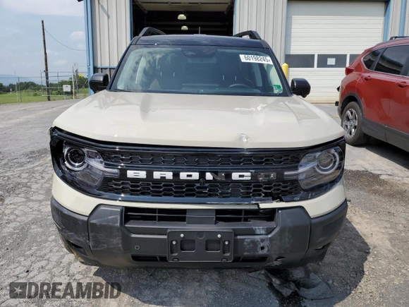 2025 Ford Bronco Sport Outer Banks with VIN 3FMCR9CN3SRE17092, listed as a Copart auction lot 60198245 with 245 mi miles and Salvage title. Bid and sale history available at DreamBid. Image 5.