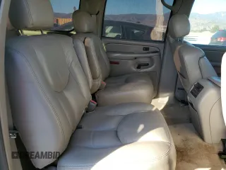 2006 Chevrolet Suburban LS with VIN 1GNEC16ZX6J153164, listed as a Copart auction lot 79298354 with 153,526 mi miles and Clean Title. Bid and sale history available at carsss.com. Image 11.