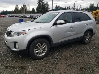 2014 Kia Sorento LX with VIN 5XYKT3A6XEG479517, listed as a Copart auction lot 86304724 with 138,067 mi miles and Clean Title. Bid and sale history available at carsss.com. Image 1.